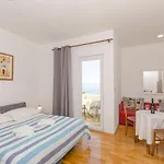 Appartement Mira Beachfront Bliss Brela