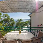 Mira Beachfront Bliss Appartement Brela