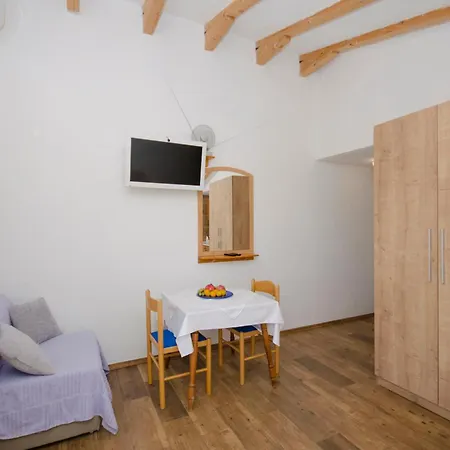 Mira Beachfront Bliss Lejlighed Brela